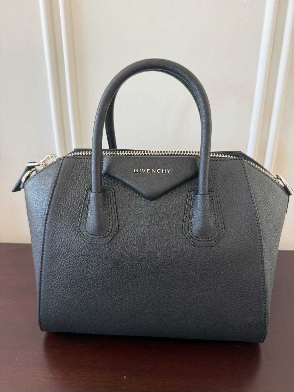 GIVENCHY Small Sugar Goatskin Antigona Satchel